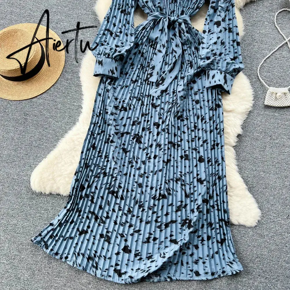 Aiertu Senior  French Retro Dress Turtleneck Long Lantern Sleeves Belt Pleated Women Streetwear Elegant Party Vintage Dress