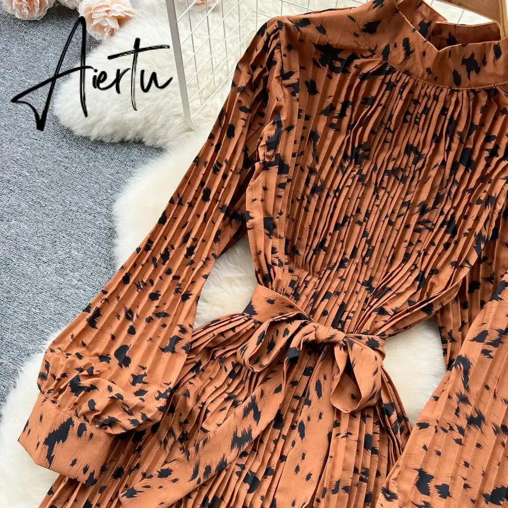 Aiertu Senior  French Retro Dress Turtleneck Long Lantern Sleeves Belt Pleated Women Streetwear Elegant Party Vintage Dress