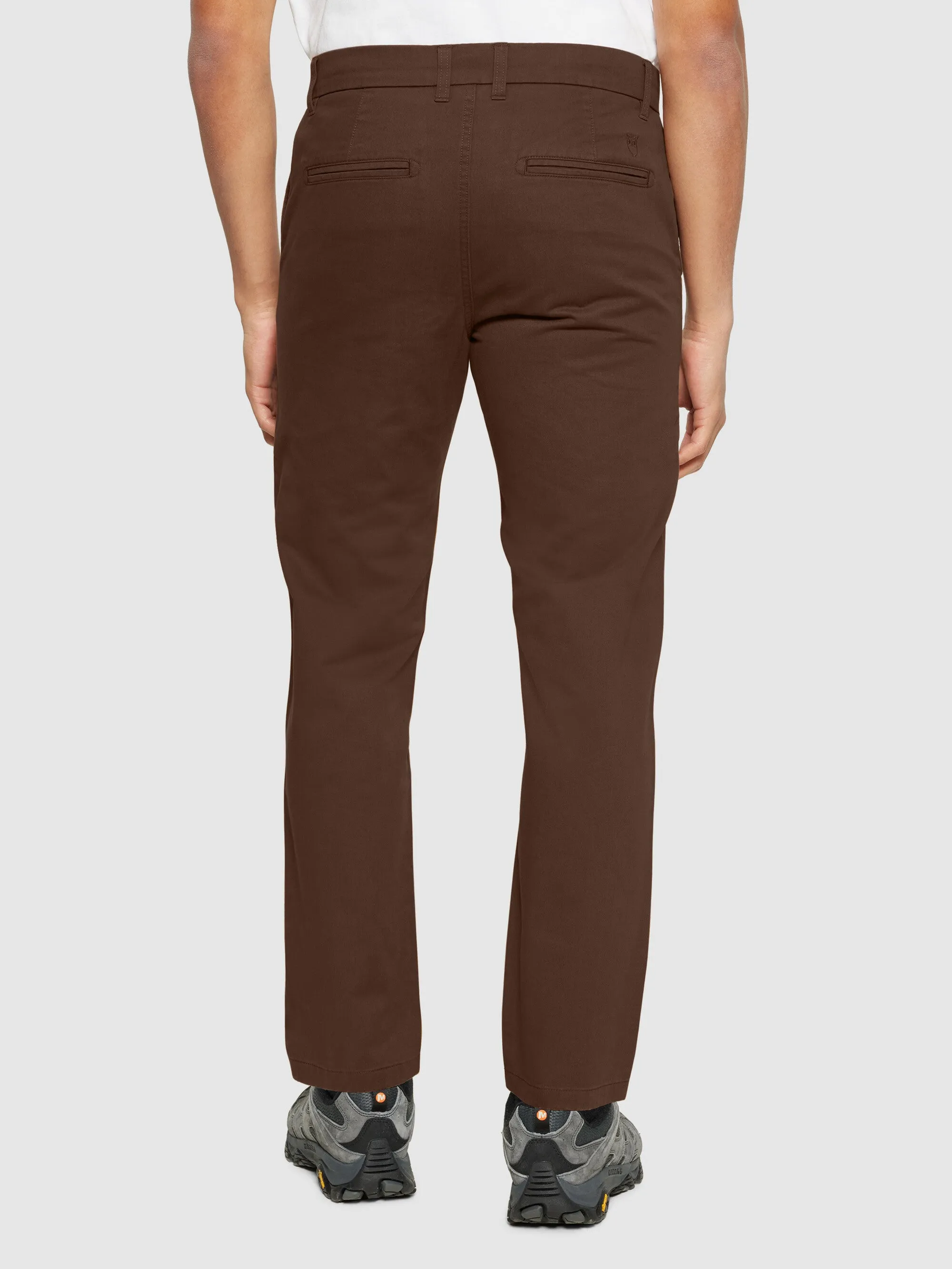 CHUCK regular twill chino pants - Demitasse (brown)