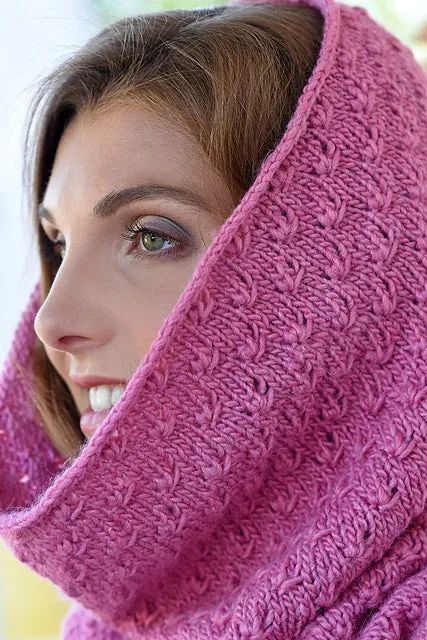 IFGENIA HOODED COWL