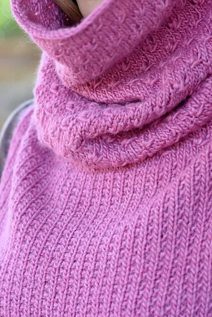 IFGENIA HOODED COWL