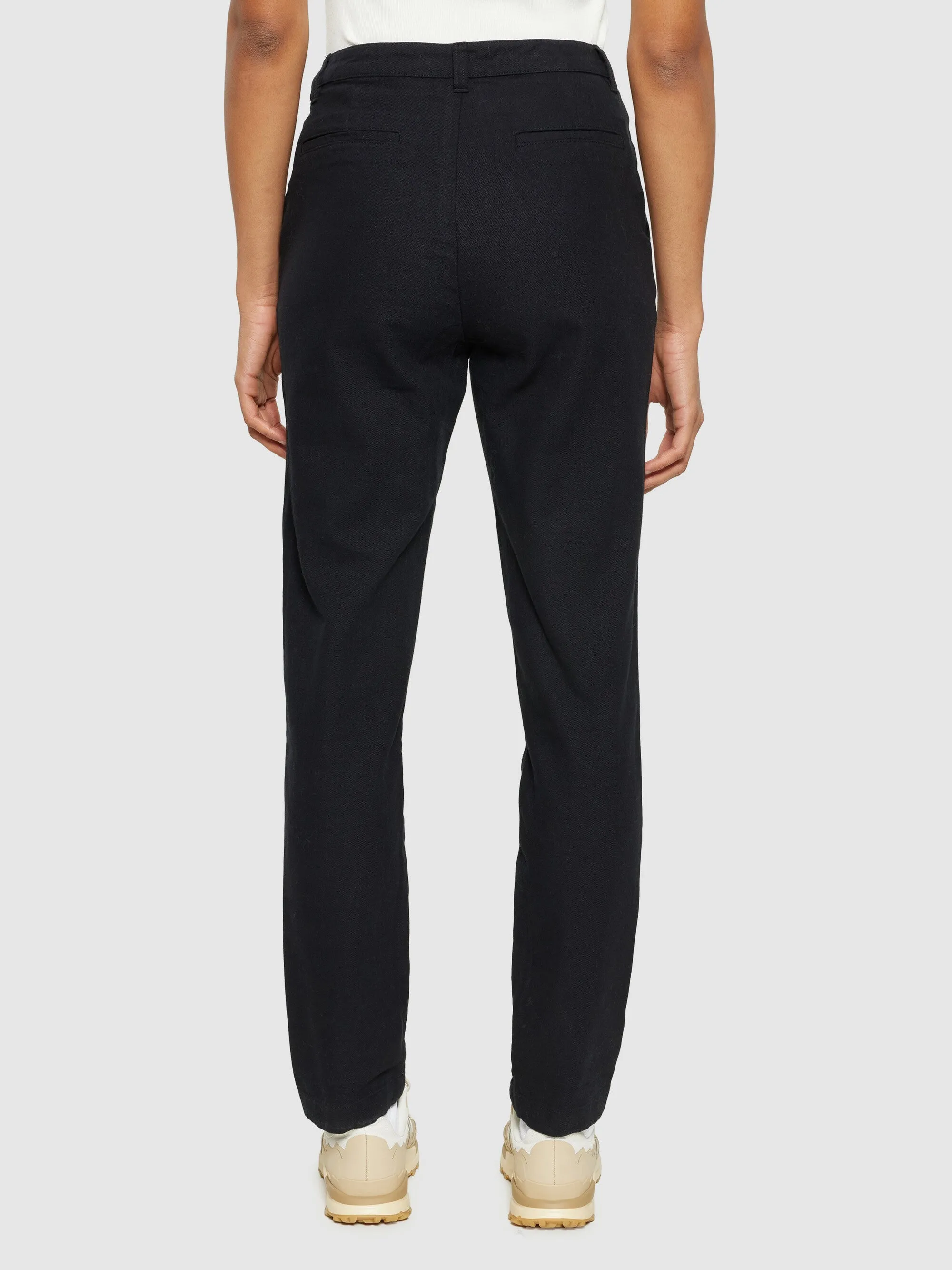 IRIS mom mid-rise chino - Black Jet