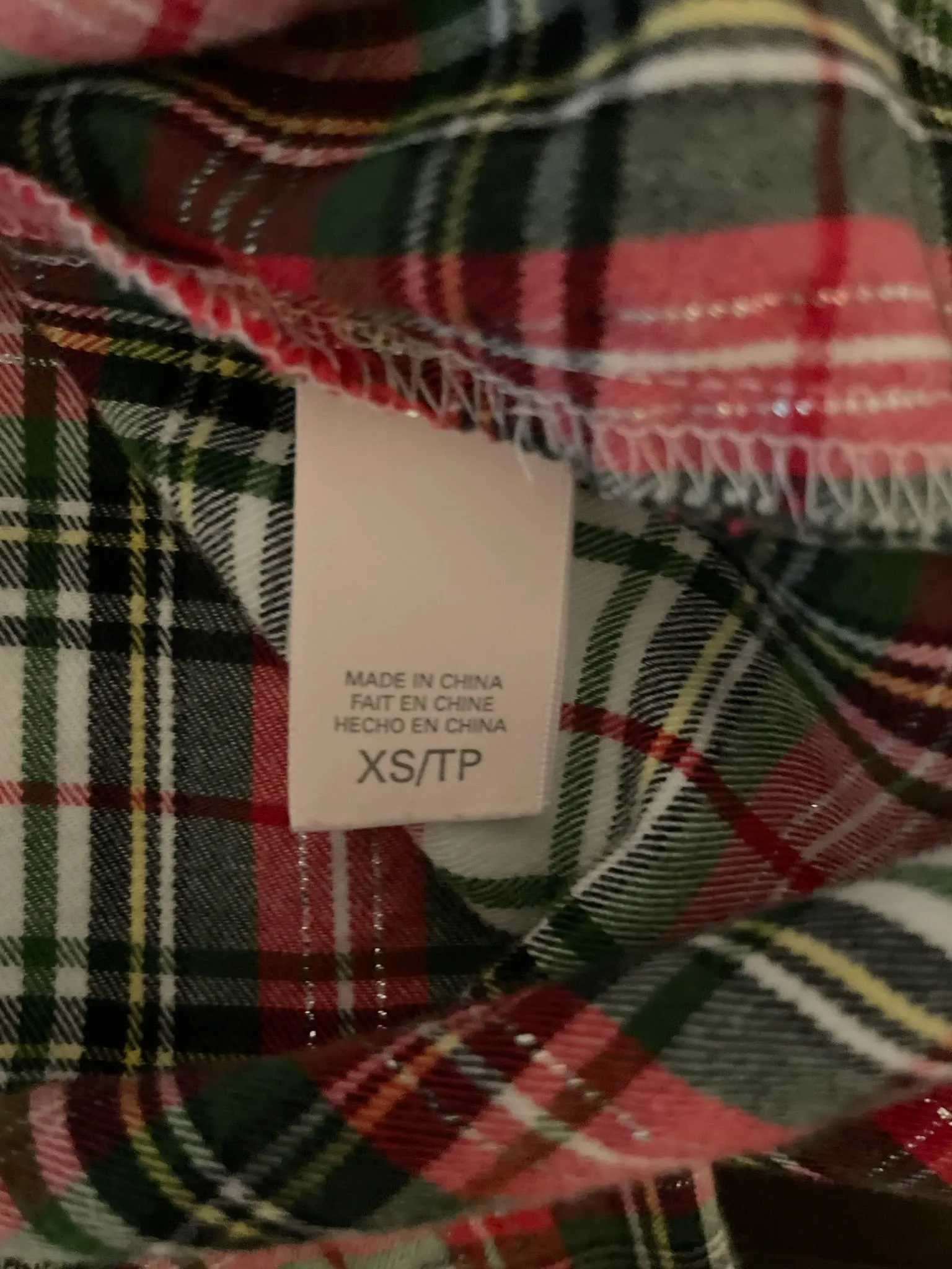 <€€ Womens/Juniors XSmall Victoria’s Secret Red Green Plaid Long Sleeve Flannel Shirt