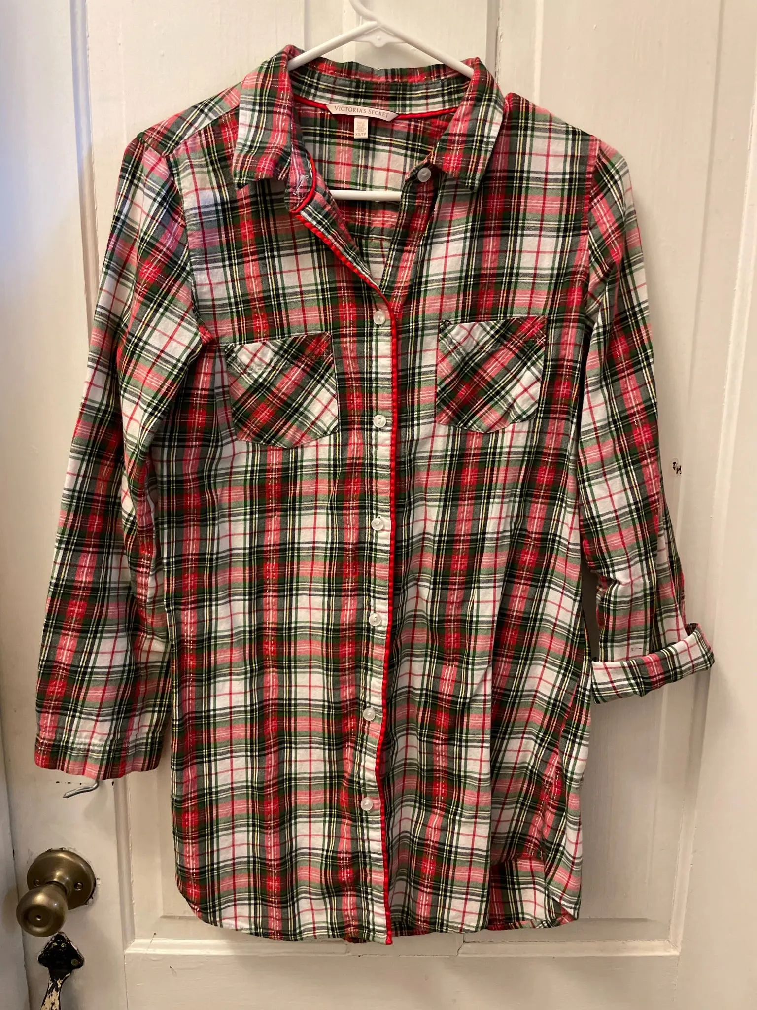 <€€ Womens/Juniors XSmall Victoria’s Secret Red Green Plaid Long Sleeve Flannel Shirt