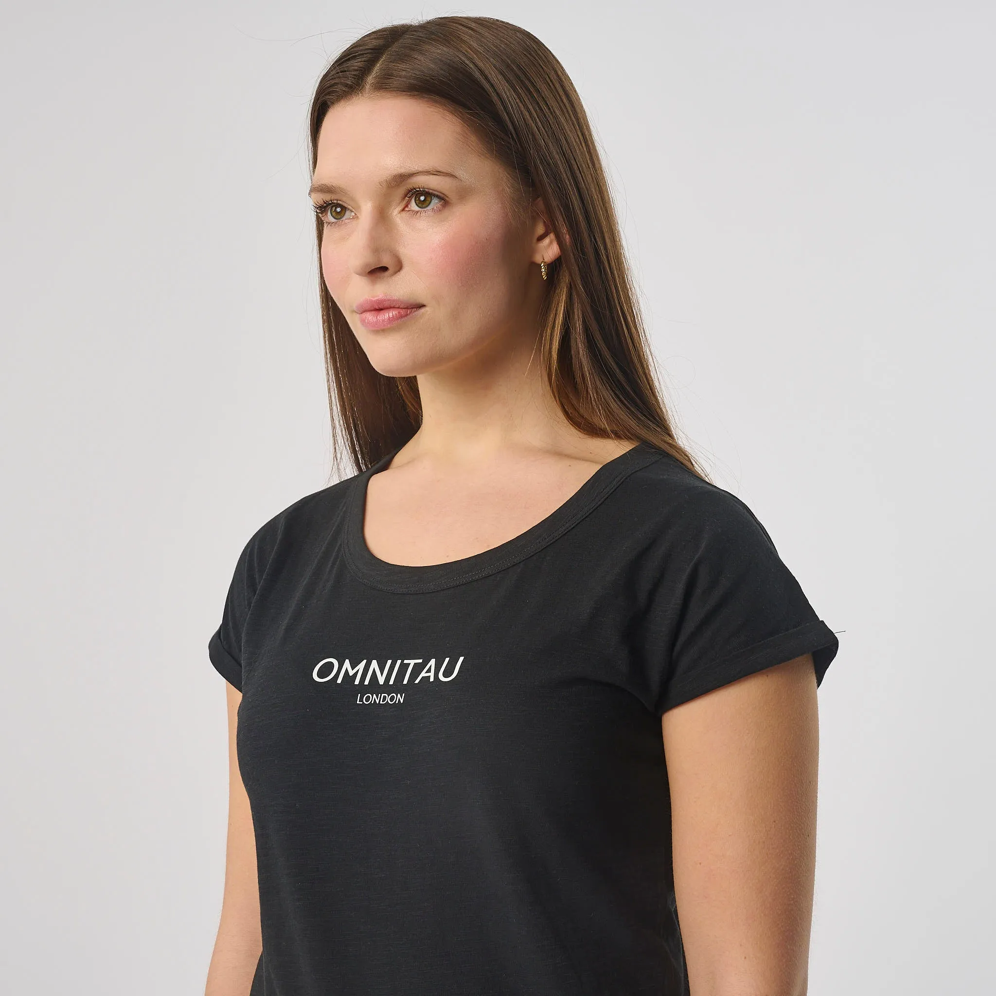 Omnitau Women's Organic Cotton Rolled Sleeve T-Shirt - Black