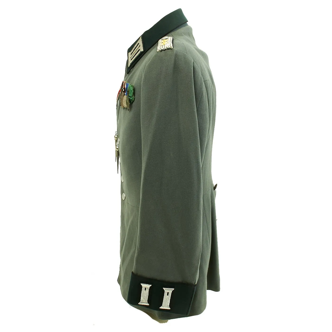 Original German WWII Pioneer Officer Captain's Waffenrock Tunic with Medal Bar