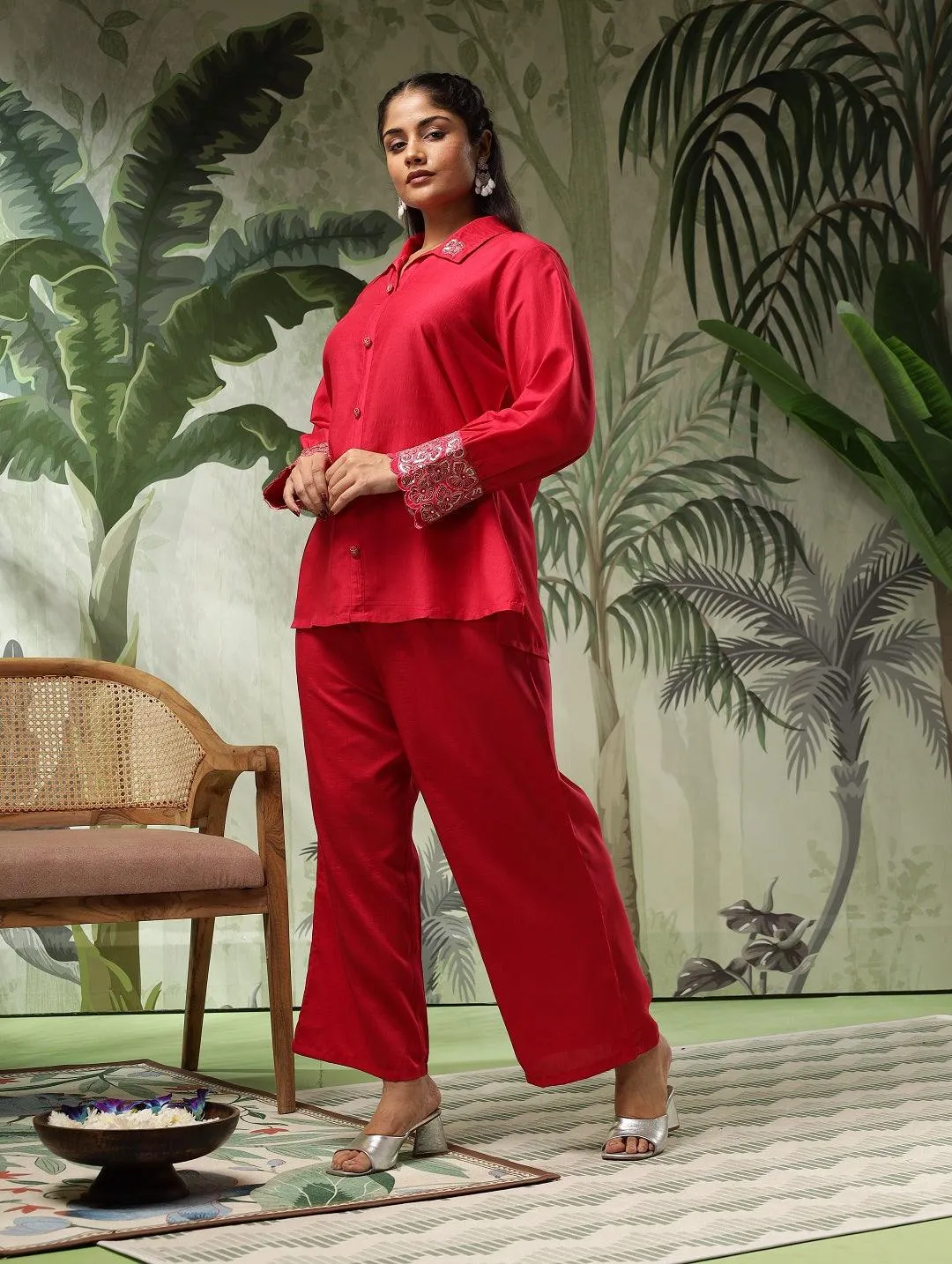 Swarna Plus Size Red Muslin Embellished Co-Ord Set